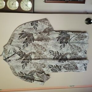 Island Shores short sleeve shirt